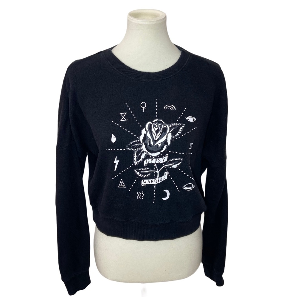 Gypsy Warrior Cropped Black Graphic Sweatshirt